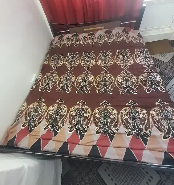 تخت خواب فلزی دونفره|تخت و سرویس خواب|گلبهار, شهر جدید گلبهار|دیوار