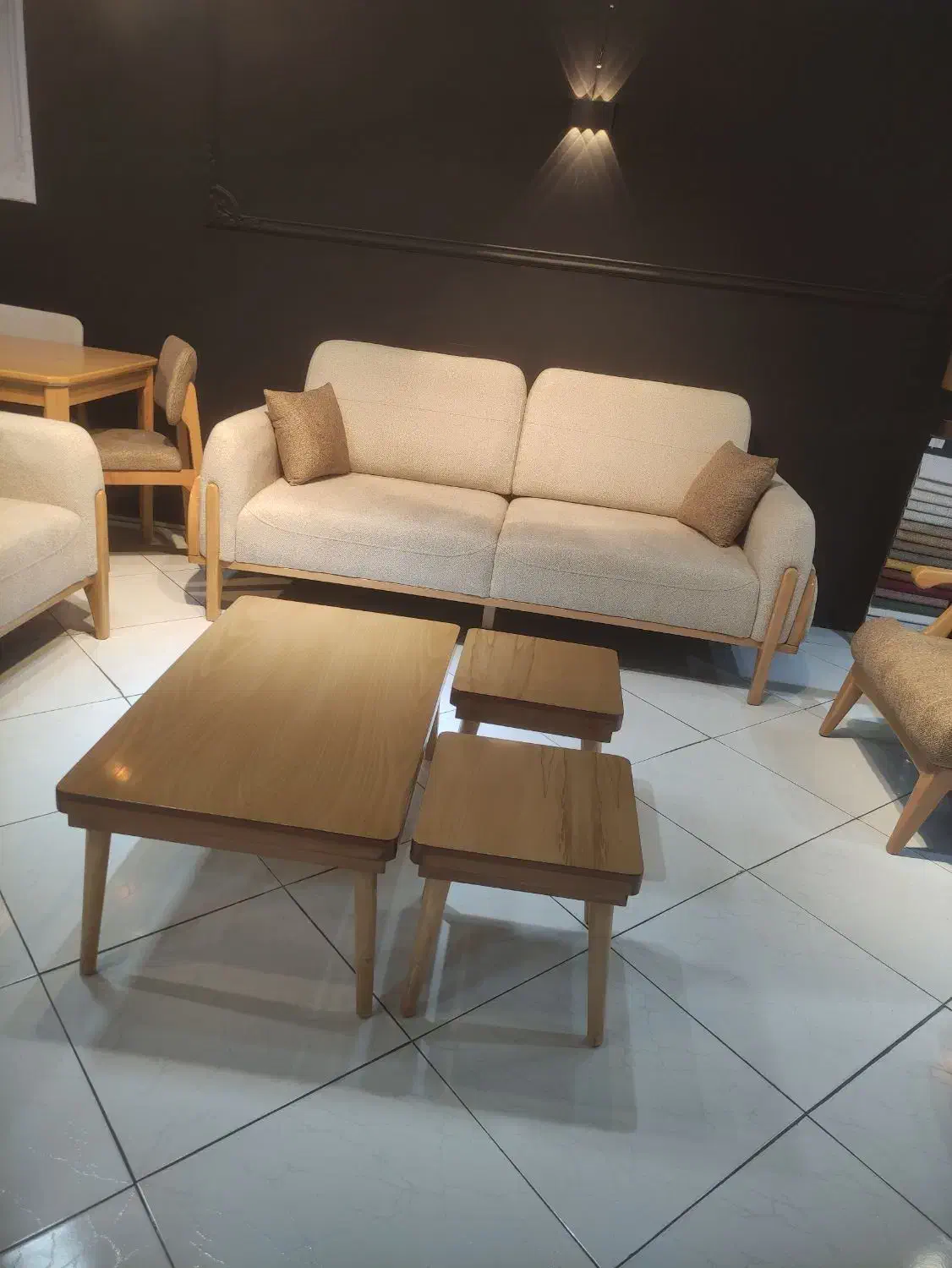 به یک نجار حرفه ای مبل راحتی نیازمندیم|استخدام صنعتی، فنی، مهندسی|چهاردانگه (تهران), |دیوار