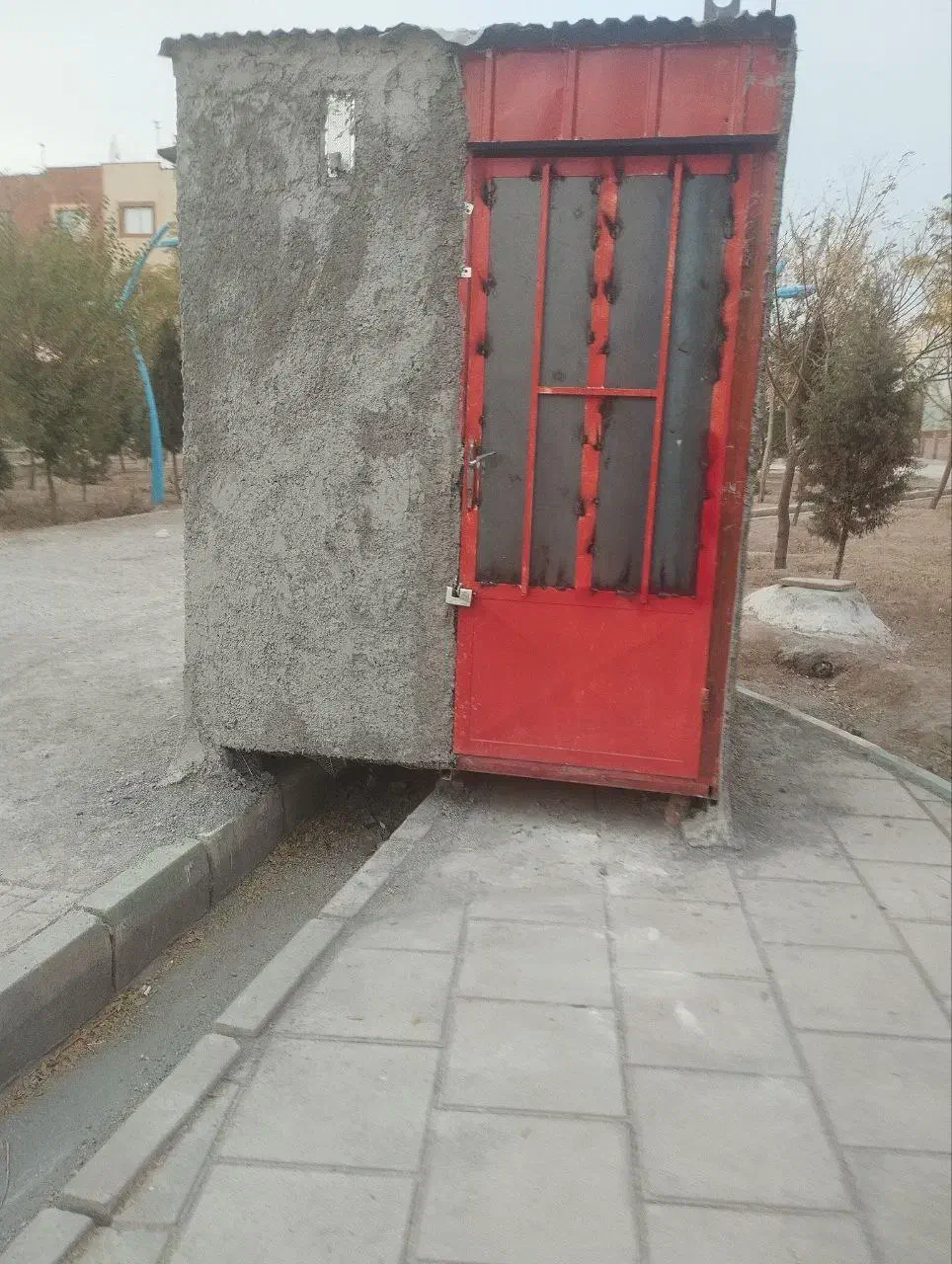 کانکس ۴ متری بر گذر سیمرغ|اجارهٔ مغازه و غرفه|پرند, فاز ۵|دیوار