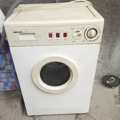 کهنه شویی|ماشین لباسشویی و خشک‌کن لباس|خوی, |دیوار