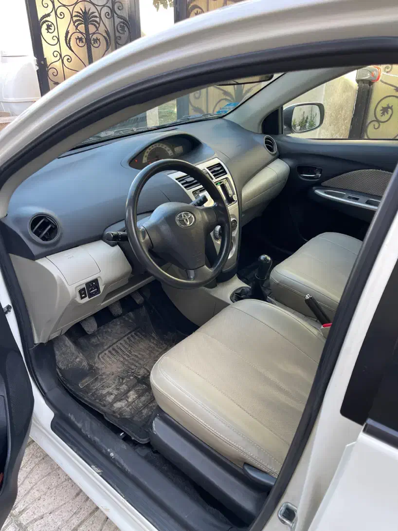 تویوتا یاریس ۲۰۰۸دنده|خودرو سواری و وانت|تنکابن, |دیوار