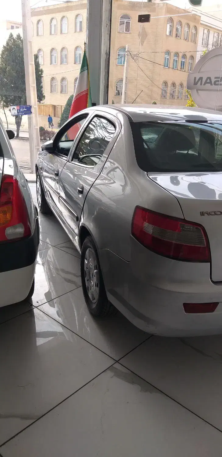 رانا مدل ۹۲ بیرنگ خیلی سالم نقد و اقساط|خودرو سواری و وانت|کرج, فاز ۳ گوهردشت|دیوار