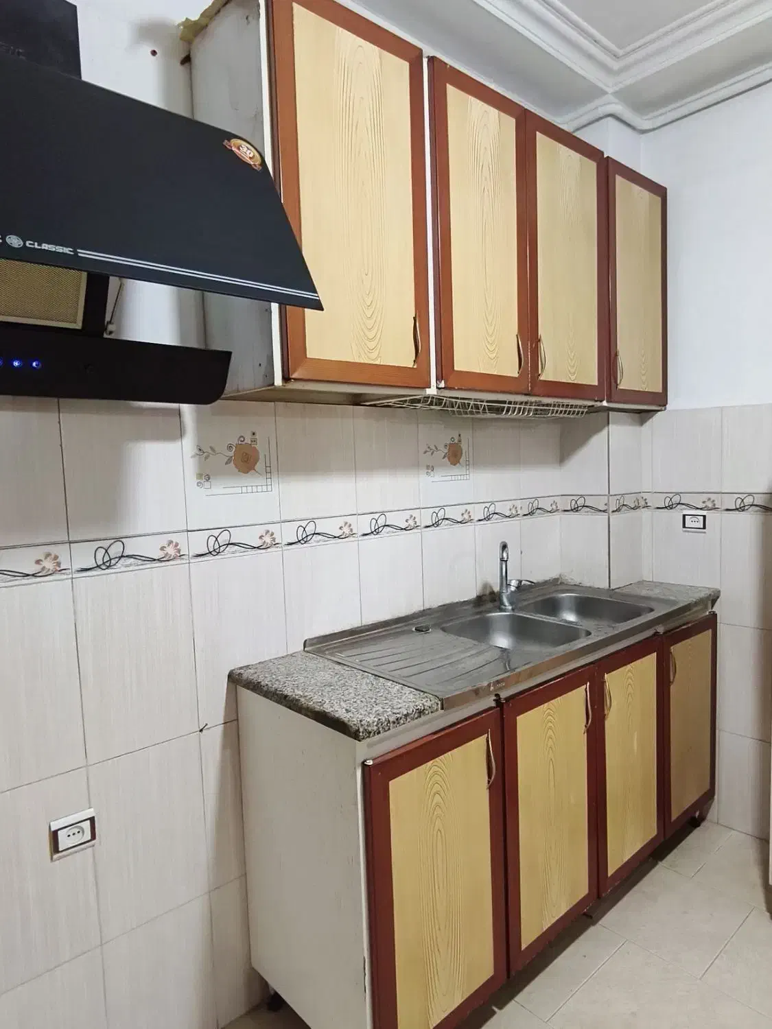 کابینت زمینی و هوایی در حد|مصالح و تجهیزات ساختمان|رشت, یخسازی|دیوار