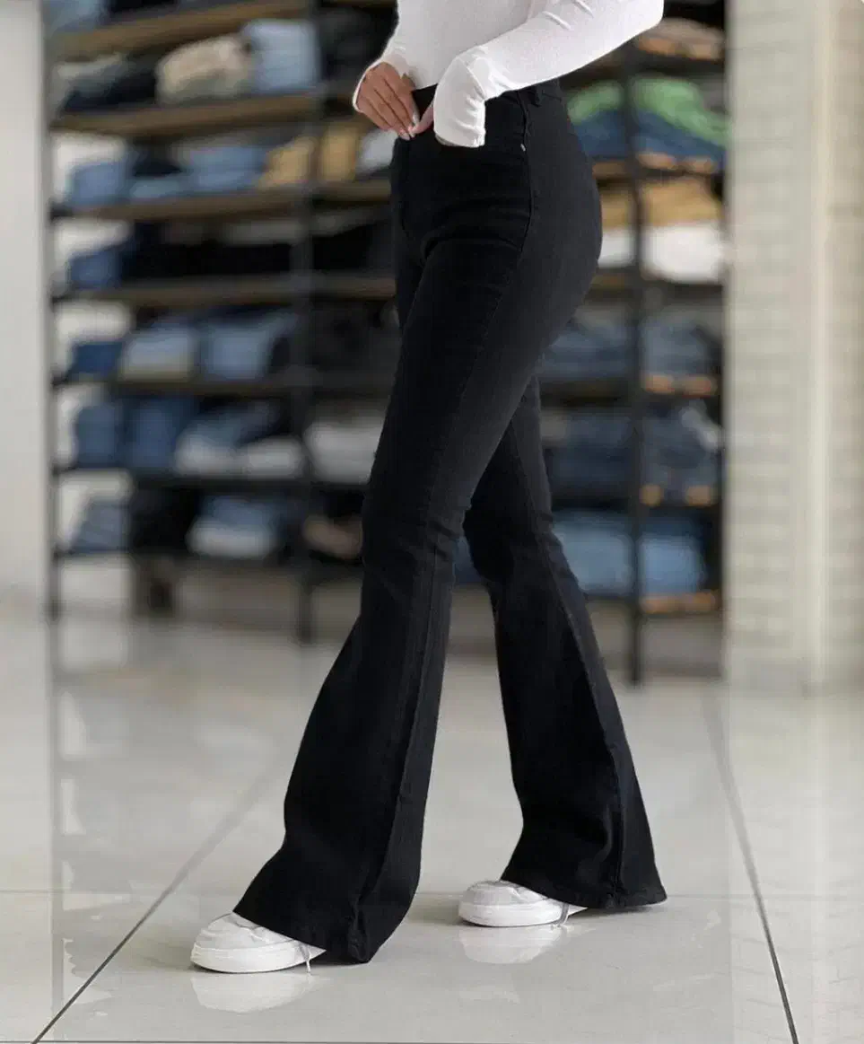 شلوار|لباس|سقز, |دیوار