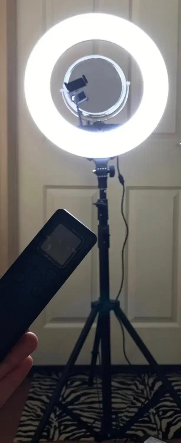 رینگ لایت آکبند و‌نو|دوربین عکاسی و فیلم‌برداری|تبریز, |دیوار