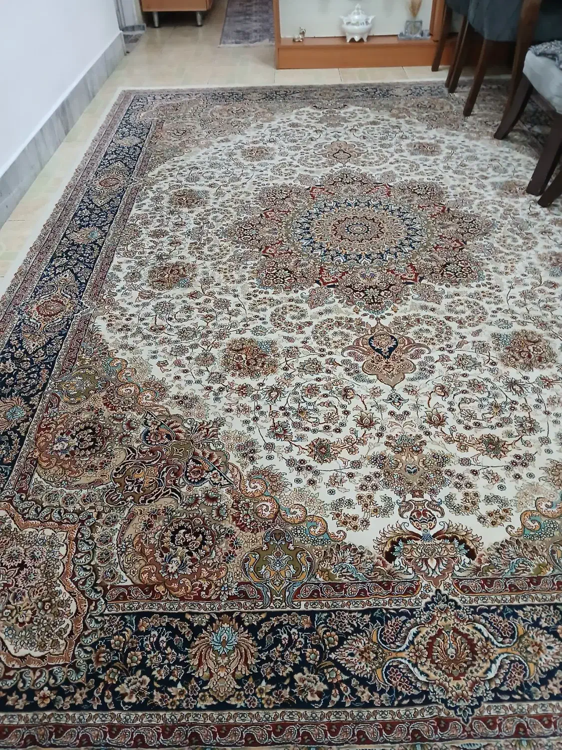 فرش ۹متری و ۴ متری|فرش|رشت, جانبازان|دیوار