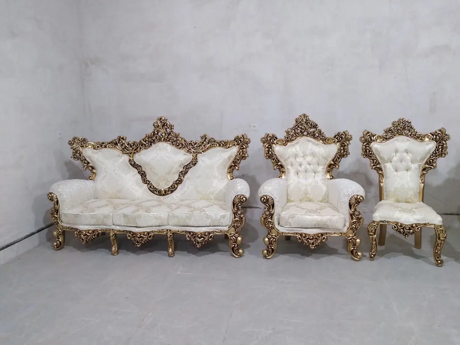 مبل ٪ تک ٪|مبلمان خانگی و میز عسلی|مرند, |دیوار