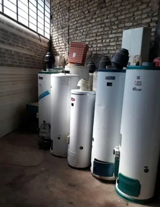 آبگرمکن مخزنی|آبگرمکن، پکیج، شوفاژ|سمیرم, |دیوار