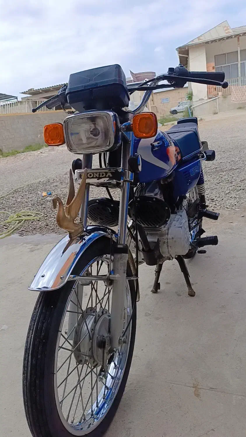 موتور ۱۵۰ عالی تمیز بشرت همه چیز سالم|موتورسیکلت|سیمین شهر, |دیوار