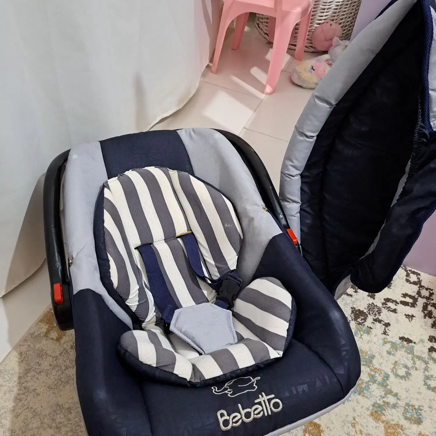 کریر|کالسکه و لوازم جانبی|گنبد کاووس, |دیوار