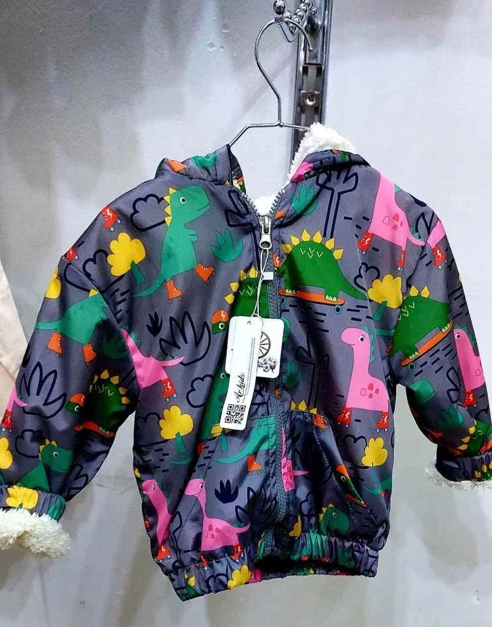 پوشاک مردانه و زنانه|عمده‌فروشی|بومهن, |دیوار