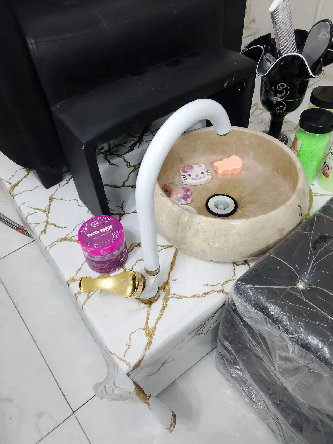 فروش صندلی پدیکور و لوازم در حد نو|آرایشگاه و سالن‌های زیبایی|مشهد, کوی المهدی|دیوار