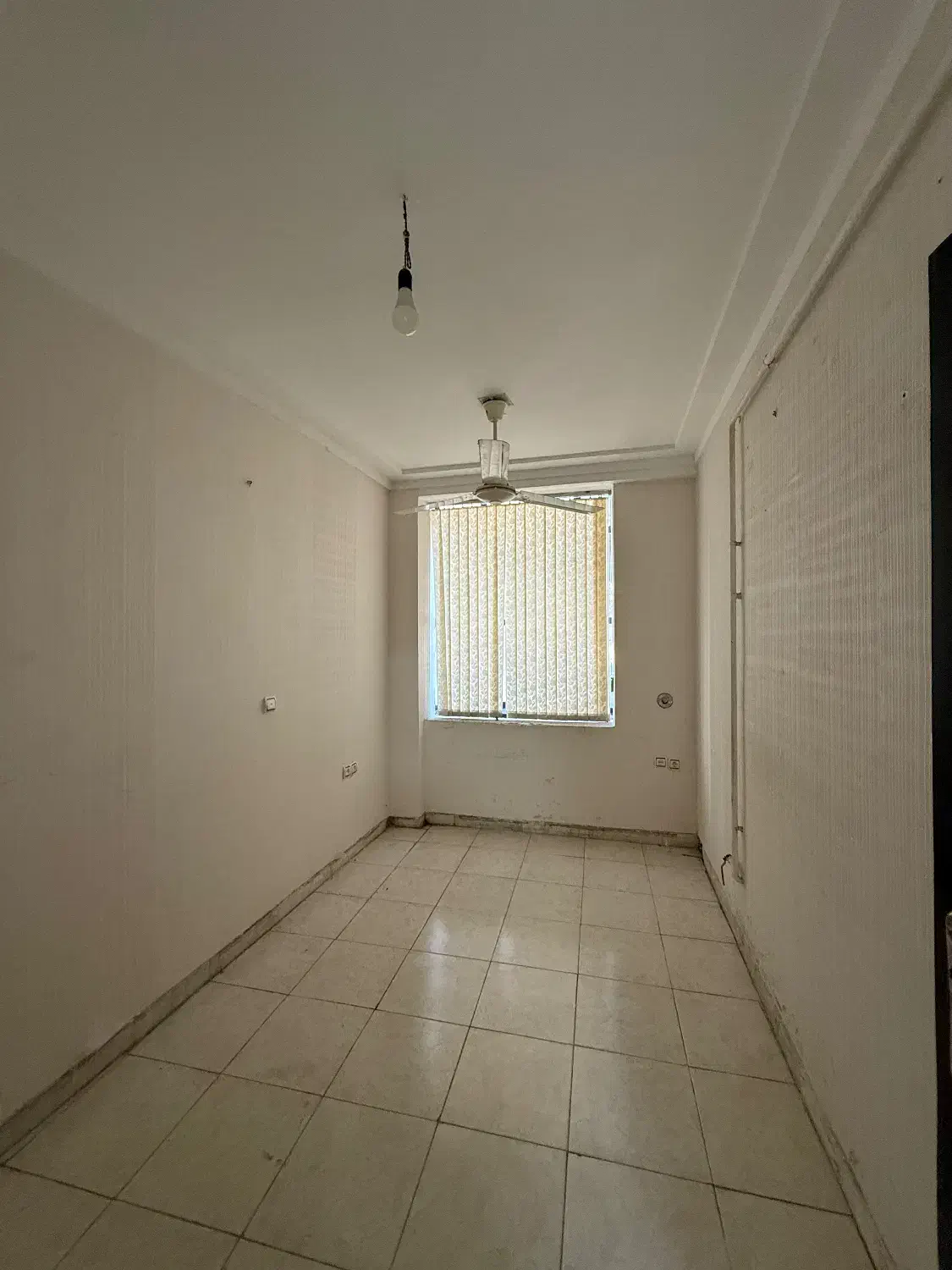 اجاره واحد تجاری مرکز شهر|اجارهٔ دفتر کار، اتاق اداری، مطب|لاهیجان, امیرشهید|دیوار