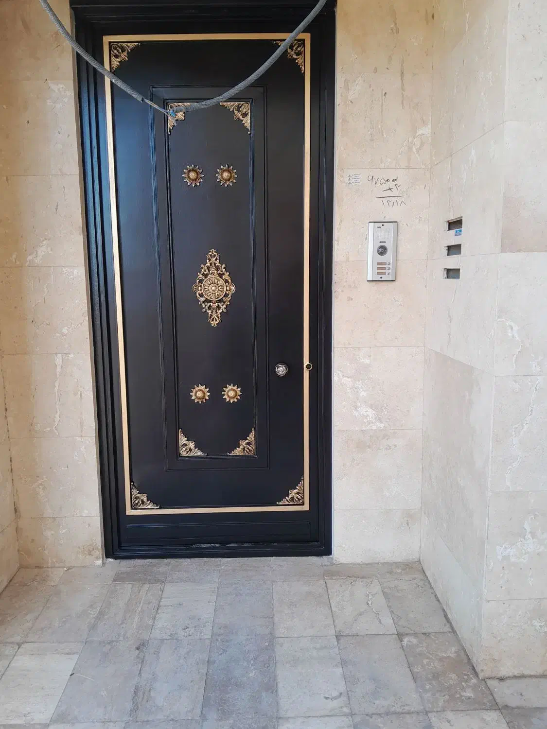 رنگ کاری ساختمان|خدمات پیشه و مهارت|قم, باجک دو|دیوار