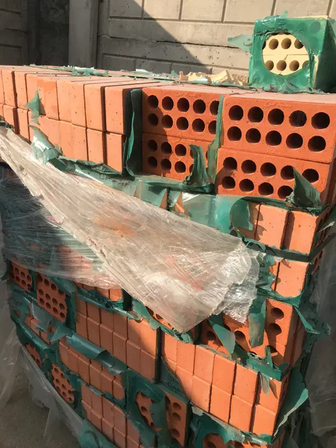 آجر لطفتون ده سوراخ اصفهان|مصالح و تجهیزات ساختمان|تهران, شهرک صدرا|دیوار