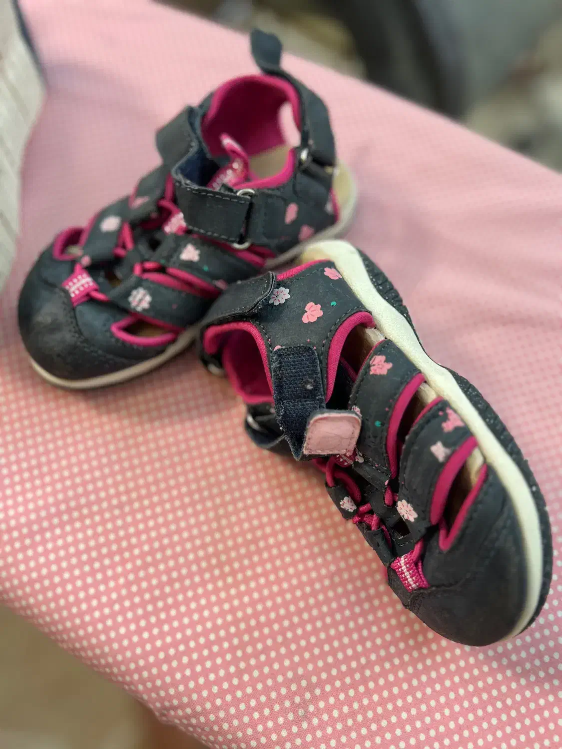 فوری کفش بچه گانه و نیم بوت برند اورجینال|کفش و لباس بچه|اصفهان, سرچشمه|دیوار