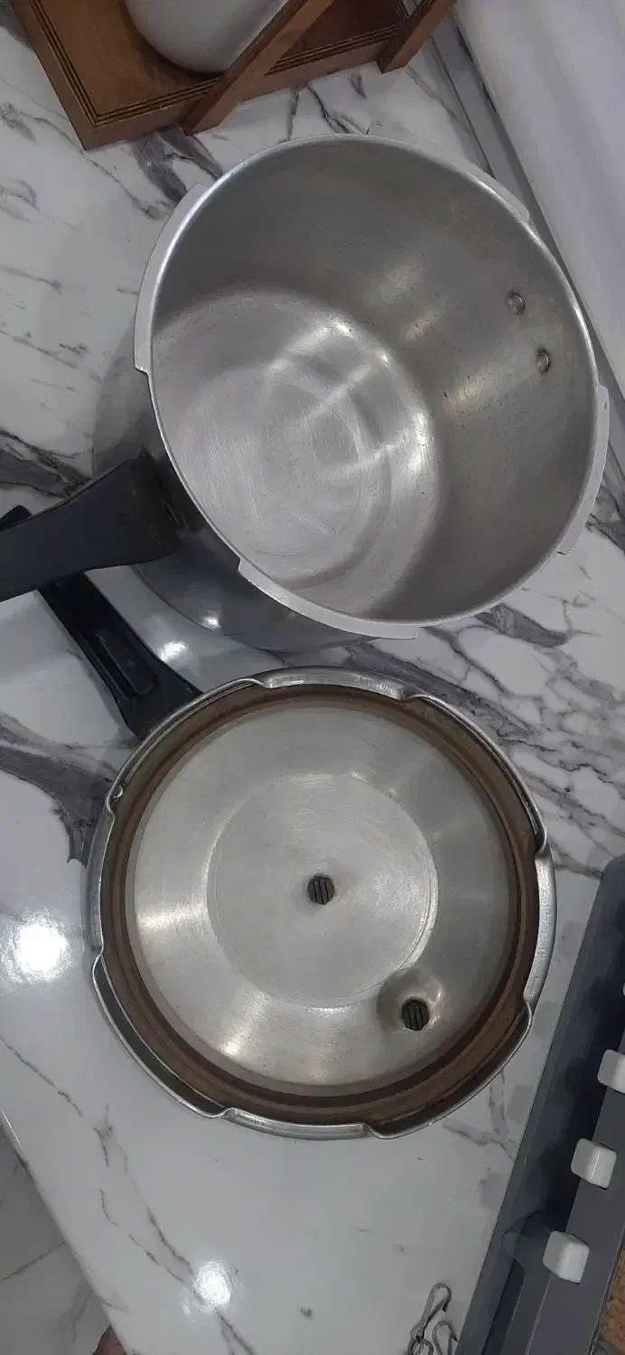 زود پز تک دست|ظروف پختوپز|الیگودرز, |دیوار