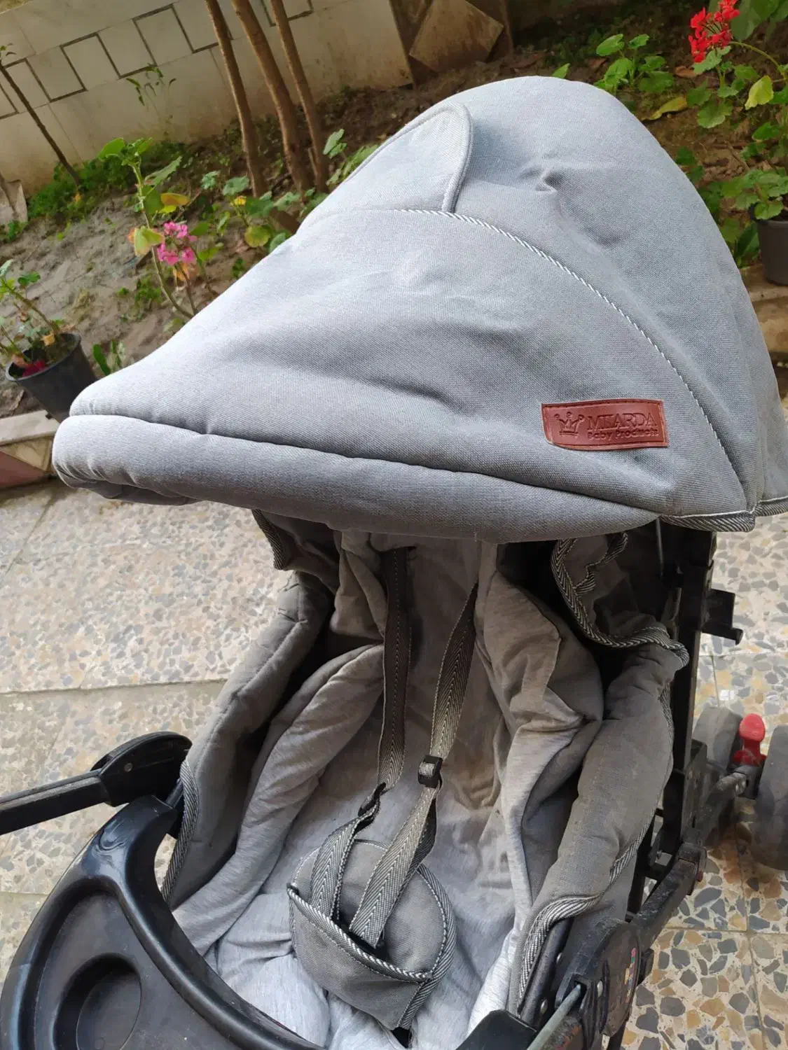 کالسکه و کریر|کالسکه و لوازم جانبی|لاهیجان, کوی آزادگان|دیوار