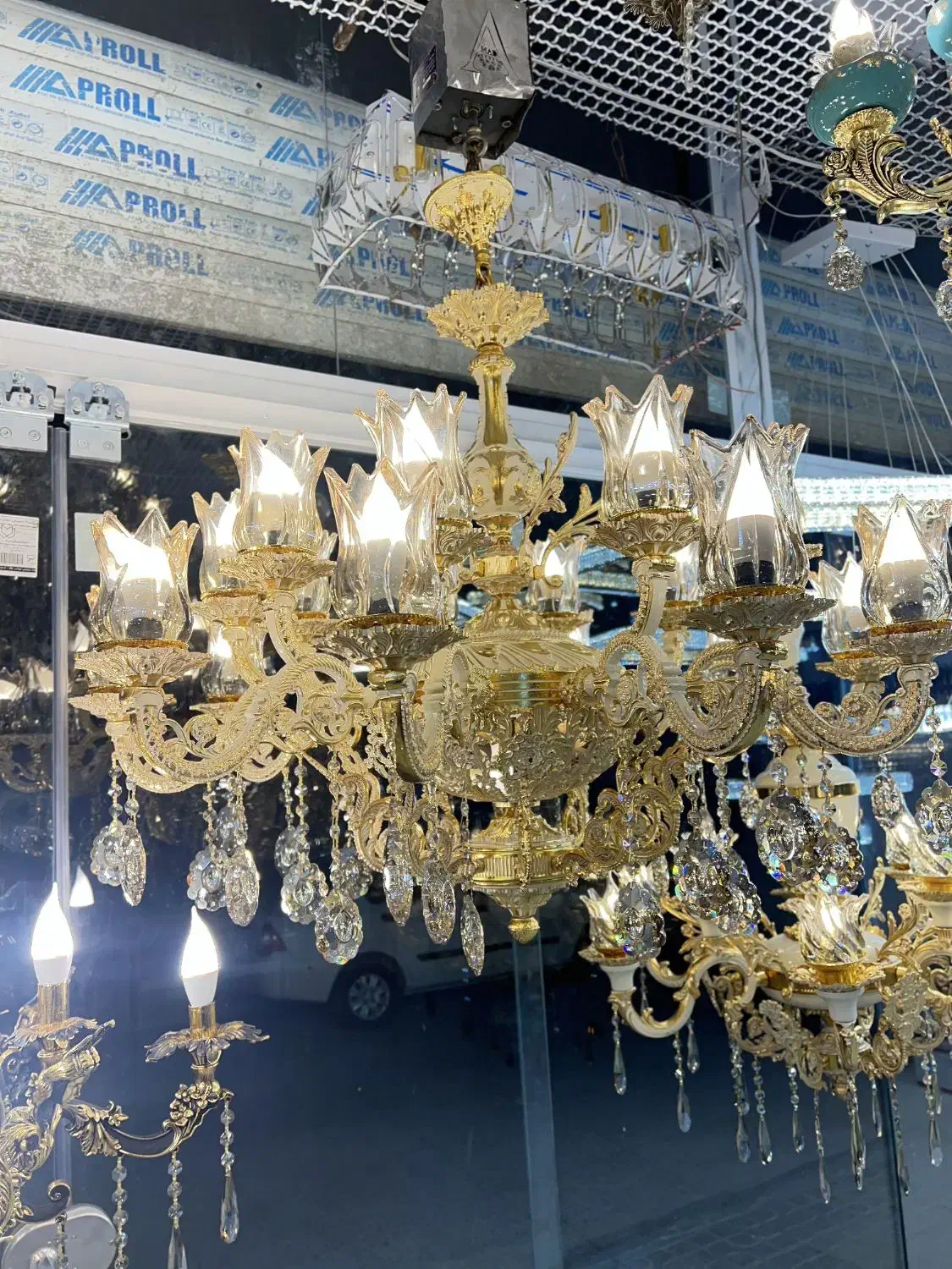 تنوع بالا لوستر شاه عباسی ضمانت رنگ شرکتی|لوستر و چراغ آویز|مشهد, خواجه ربیع|دیوار