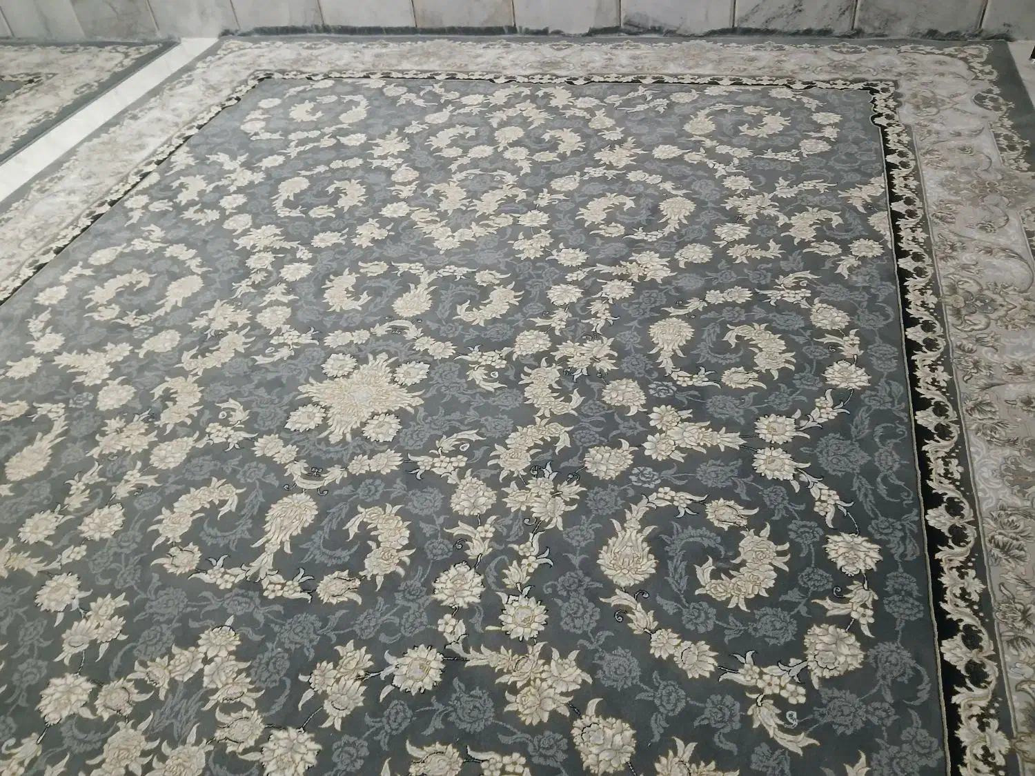 فرش ۱۲ متری نو یک جفت|فرش|گنبد کاووس, |دیوار