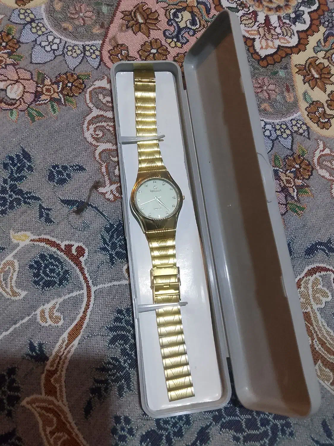 ساعت نو|ساعت|ایرانشهر, |دیوار