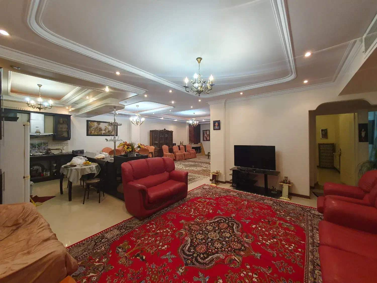 آپارتمان ۱۳۲ متری ظفر|فروش آپارتمان|تهران, ظفر|دیوار