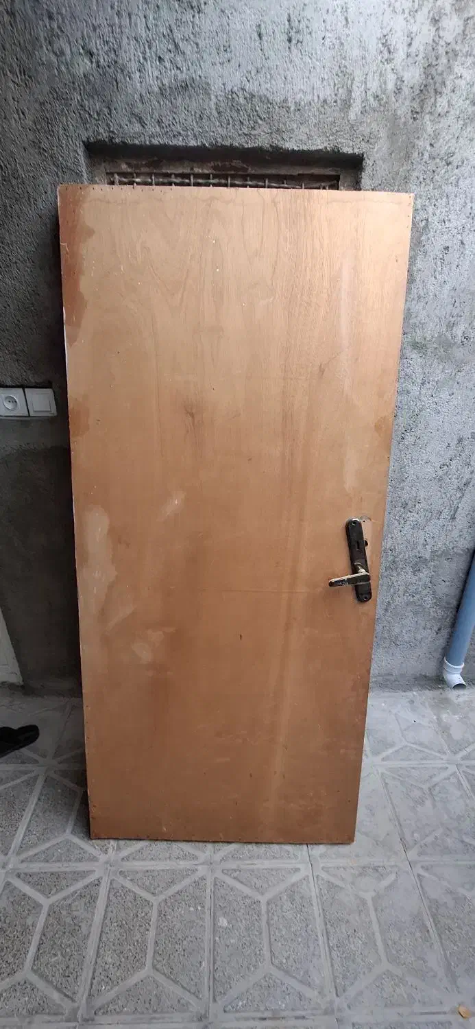 در چوبی جنس خوب|مصالح و تجهیزات ساختمان|تربت جام, جامی|دیوار