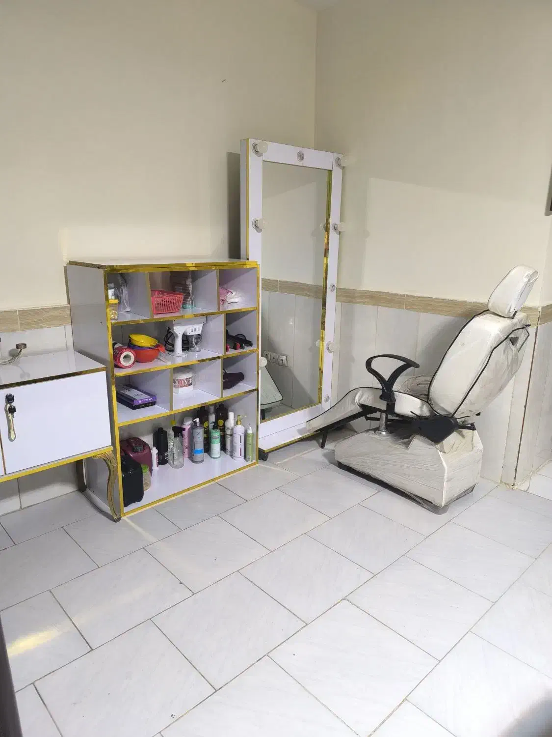 اینه قدی|آرایشگاه و سالنهای زیبایی|پاکدشت, شهرک امام رضا|دیوار