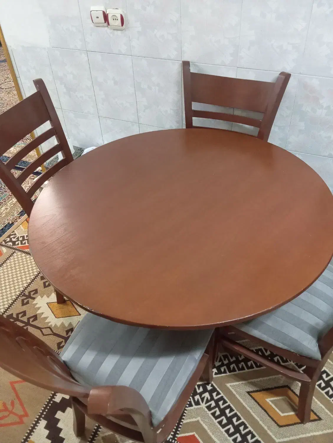 میزناهارخوری|میز و صندلی غذاخوری|خرم‌آباد, |دیوار