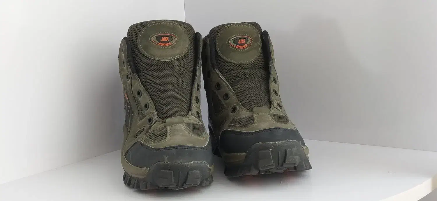 پوتین|کیف، کفش، کمربند|مهاباد (آذربایجان غربی), |دیوار