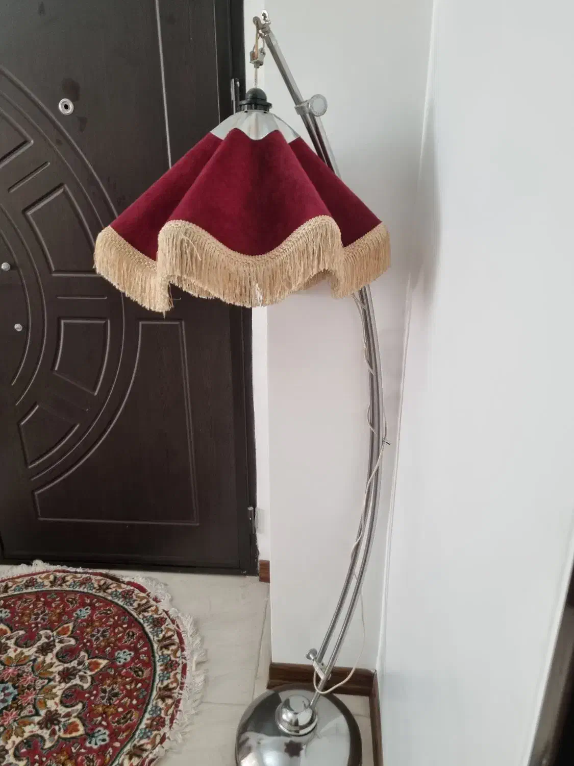 آباژور ایستاده|چراغ خواب و آباژور|کرج, عظیمیه|دیوار