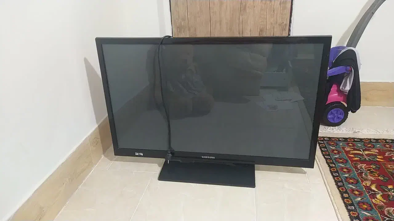 تلویزیون ۴۳اینچ|تلویزیون و پروژکتور|سبزوار, ولیعصر (نجار آباد)|دیوار