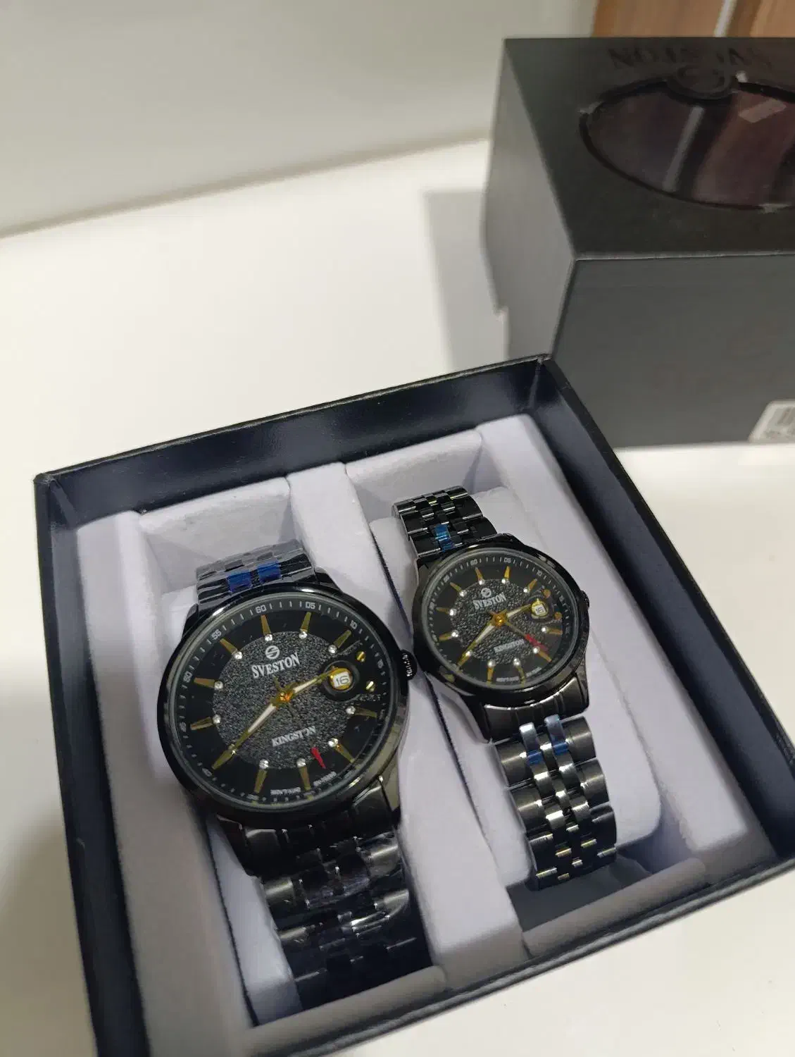 ساعت مچی|ساعت|قشم, |دیوار