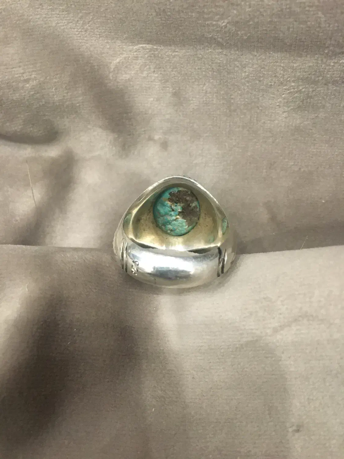 انگشتر فیروزه|کلکسیون اشیاء عتیقه|قم, انسجام|دیوار