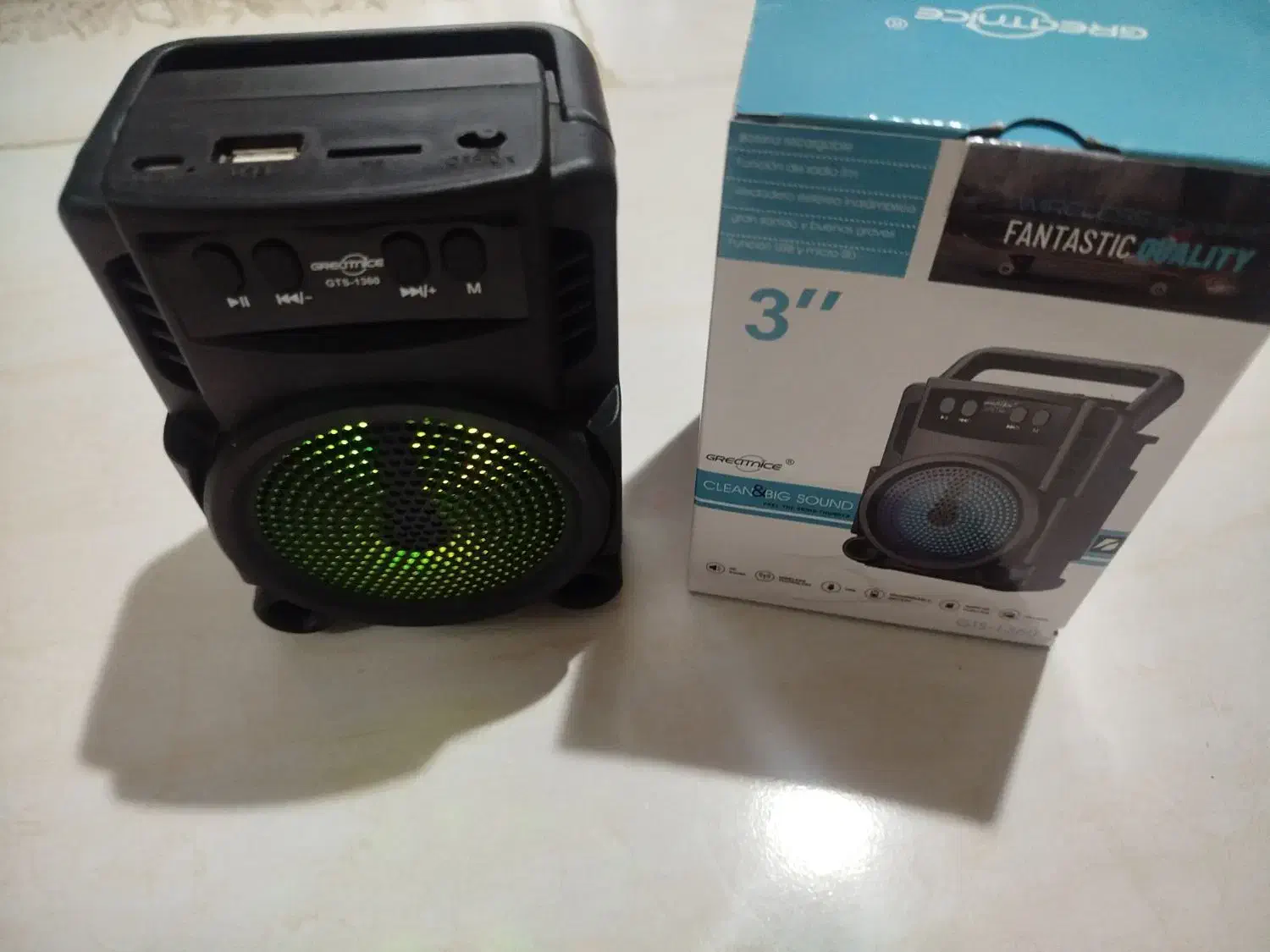 اسپیکر قابل حمل نو|پخشکننده همراه|پرند, فاز ۶|دیوار