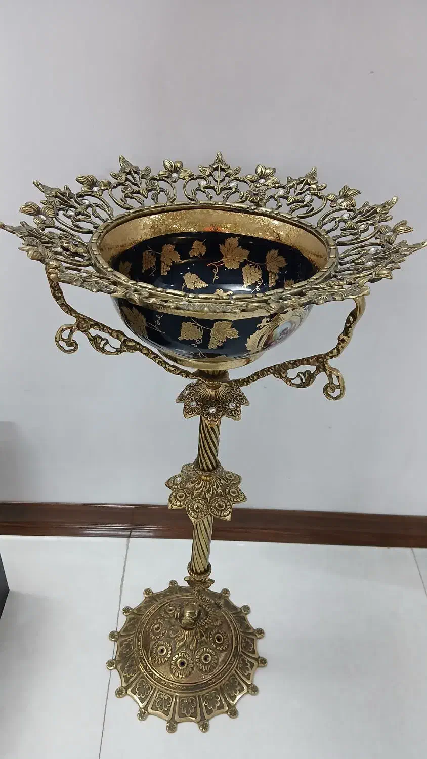 کنار سالنی برنز کاسه لمونژ سرمه ای|صنایع دستی و سایر لوازم تزئینی|قرچک, مهدیه|دیوار