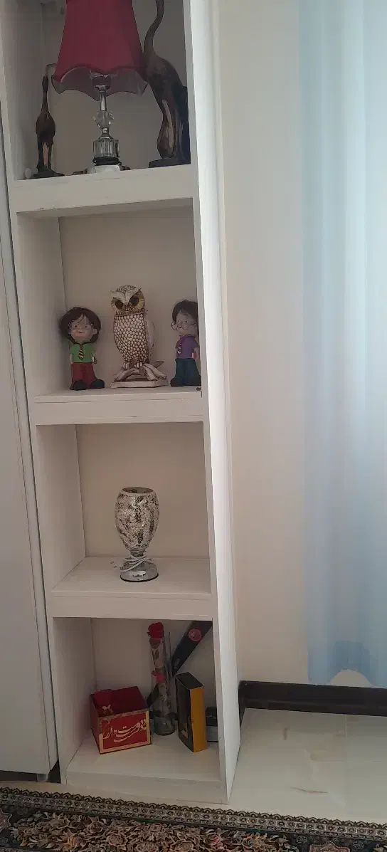 شلف 4 طبقه|کتابخانه، شلف، قفسه‌های دیواری|مهاجران, |دیوار