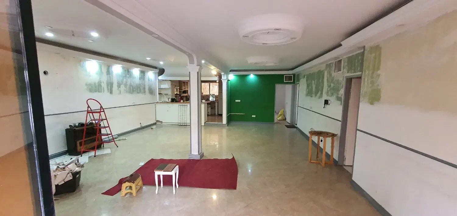 ۲۴۰ متر مستغلات ۱۴۰ متر +۶۵ متر زیر زمین