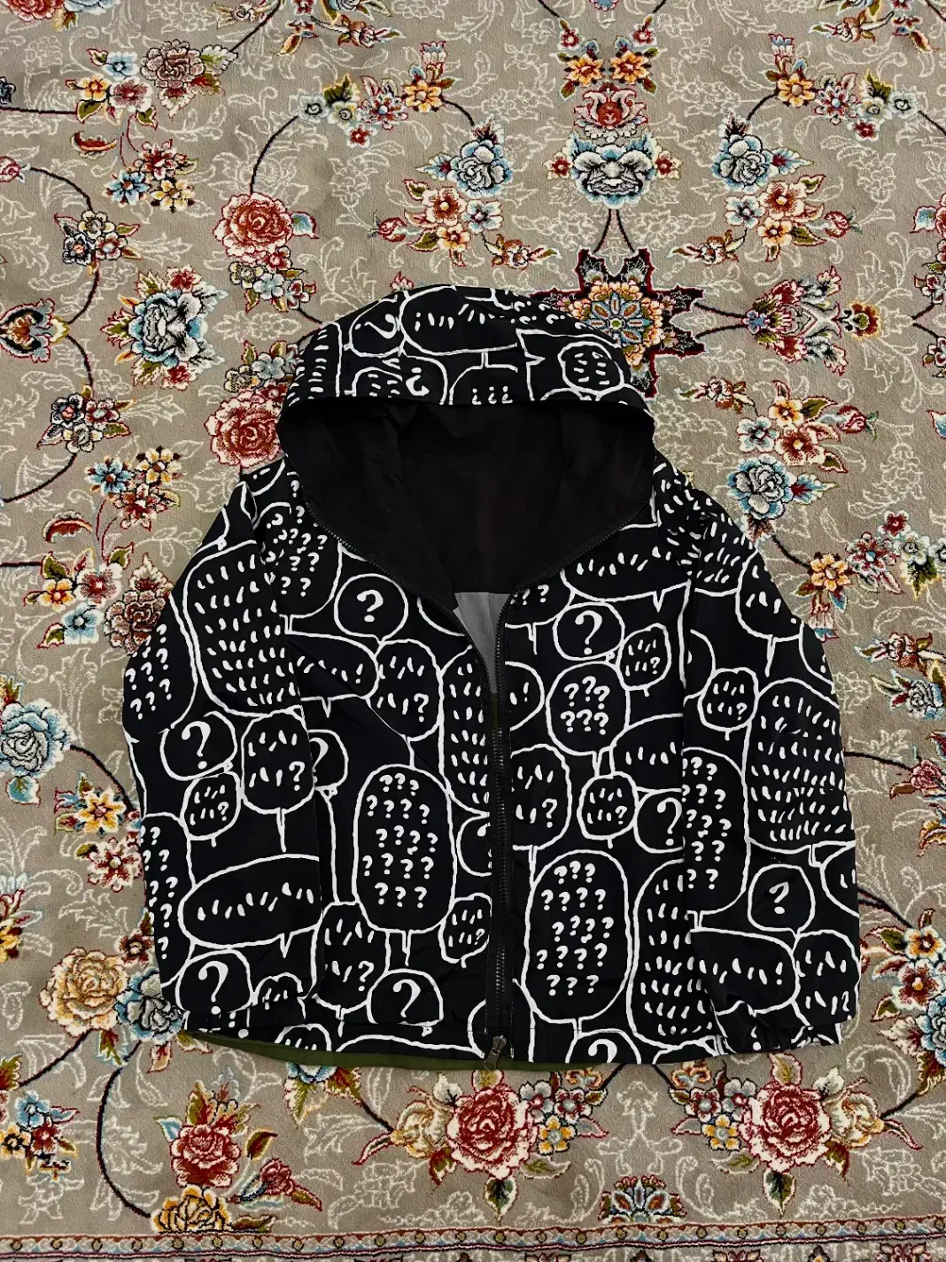 لباس|لباس|قزوین, |دیوار