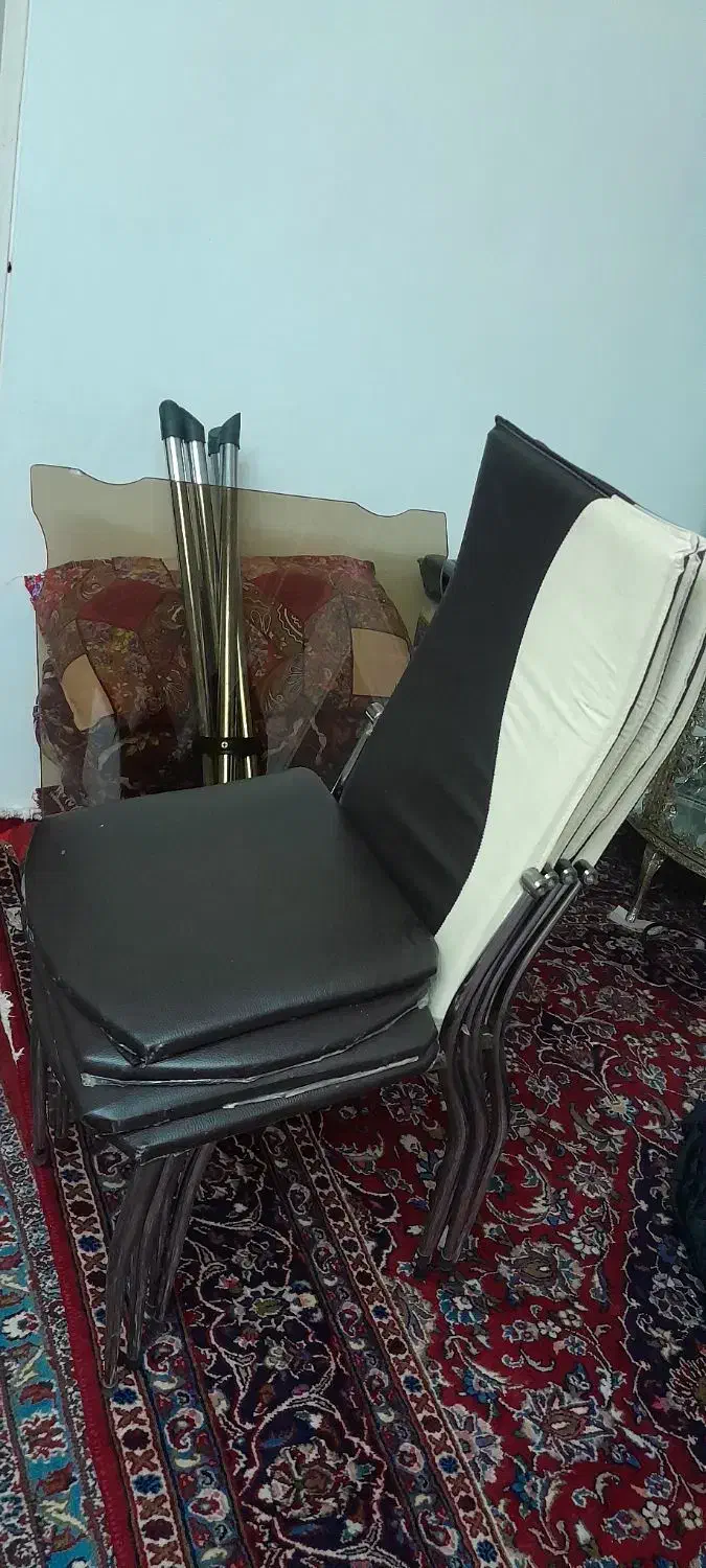 میز غذا خوری|میز و صندلی غذاخوری|مراغه, |دیوار