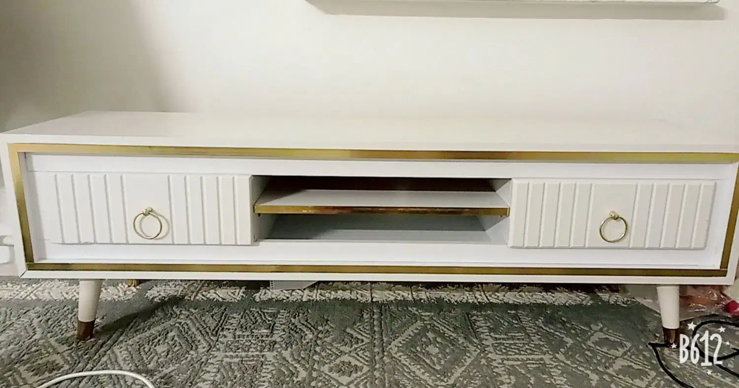 میز تلویزیون تمیز و سالم|میز تلویزیون|بهارستان, |دیوار