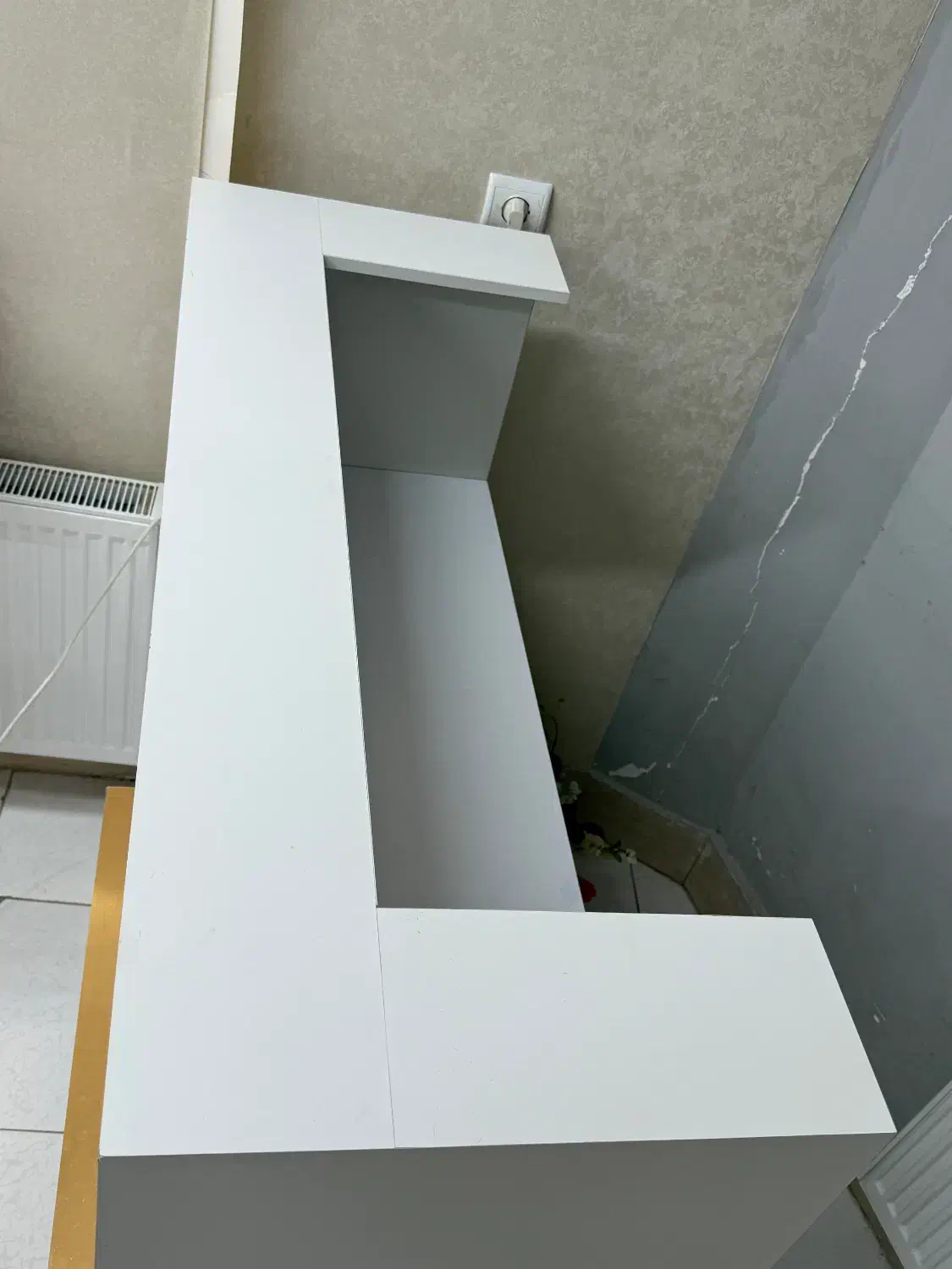 میز رسپشن|دفتر کار|بیرجند, |دیوار