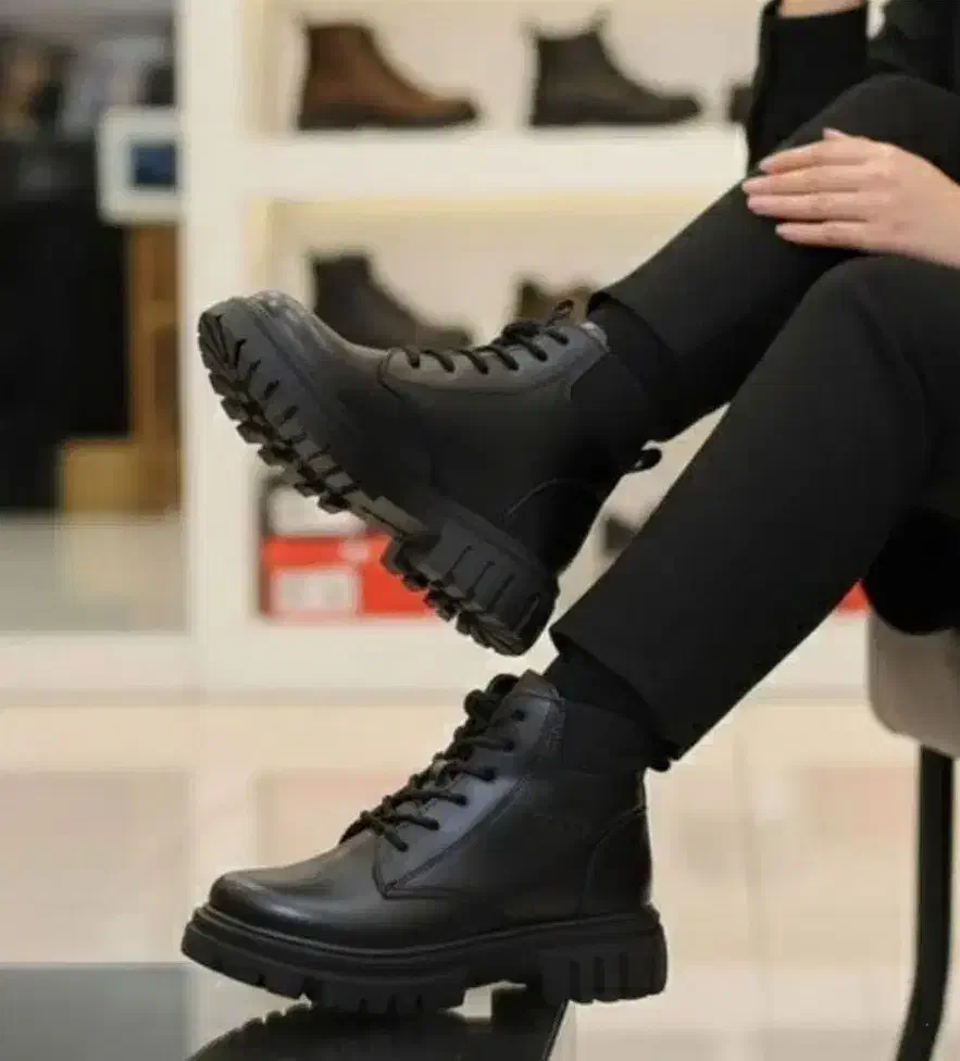 بوت دخترانه EccoBlack|کیف، کفش، کمربند|شیراز, رکنآباد|دیوار