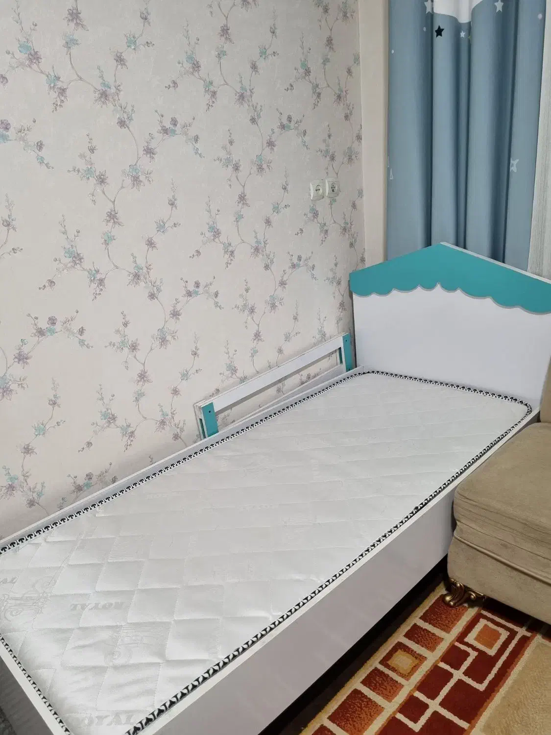 سرویس خواب نوجوان|تخت و سرویس خواب|عجب شیر, |دیوار