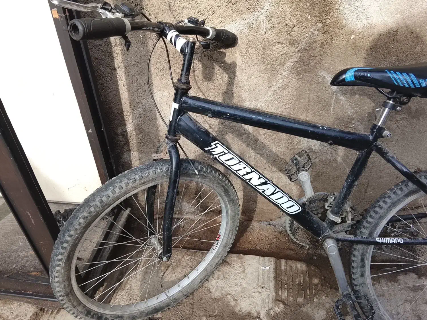 دو چرخه|دوچرخه، اسکیت، اسکوتر|گنبد کاووس, |دیوار