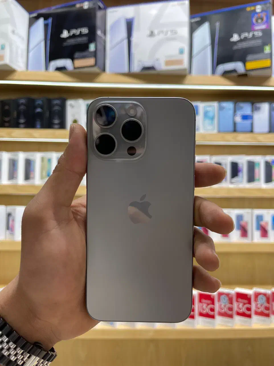 گوشی ایفون 15 پرو مکس حافظه 256 گیگ اقساط|موبایل|ورامین, ورامین|دیوار