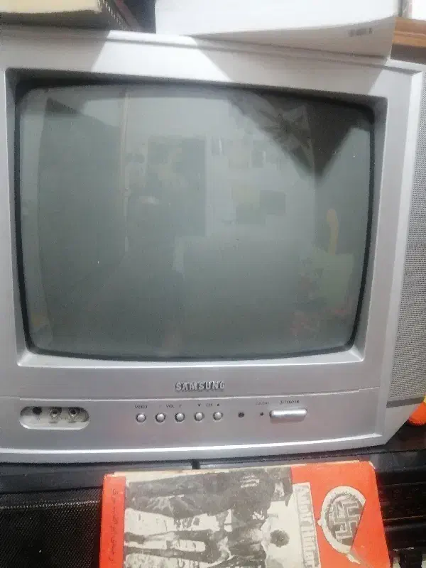 ضبط سونی قدیمی تلویزیون سامسونگ 16تمیز|سیستم صوتی خانگی|مشهد, توس (بلوار توس)|دیوار