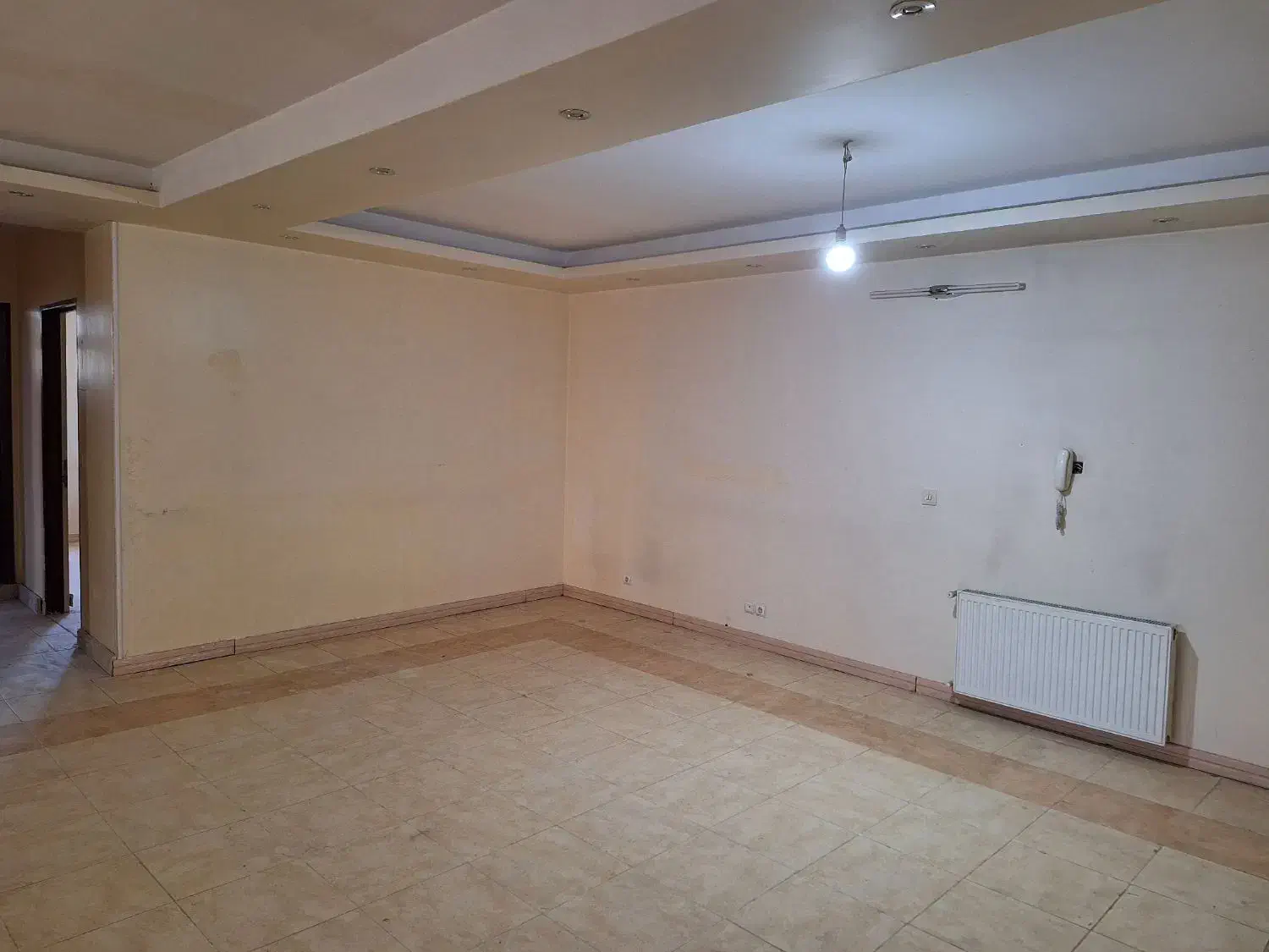 آپارتمان ۱۱۰ متری بالای همکف مجتمع سرو|اجارهٔ آپارتمان|خرمآباد, |دیوار