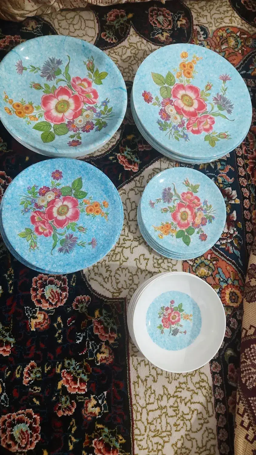 ست کامل ظروف ملامین نو|ظروف سرو و پذیرایی|همدان, |دیوار