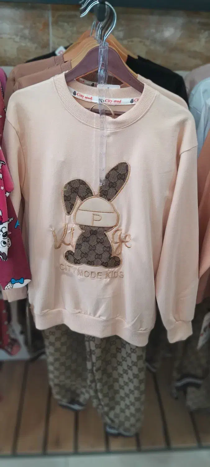 فروشنده خانم پوشاک|استخدام بازاریابی و فروش|اسدآباد, |دیوار